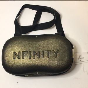 black nfinity cheer bolsa